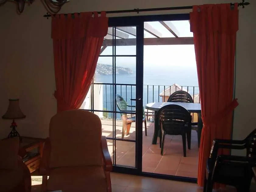 Apartamento vistas a mar, en paraje natural La Herradura